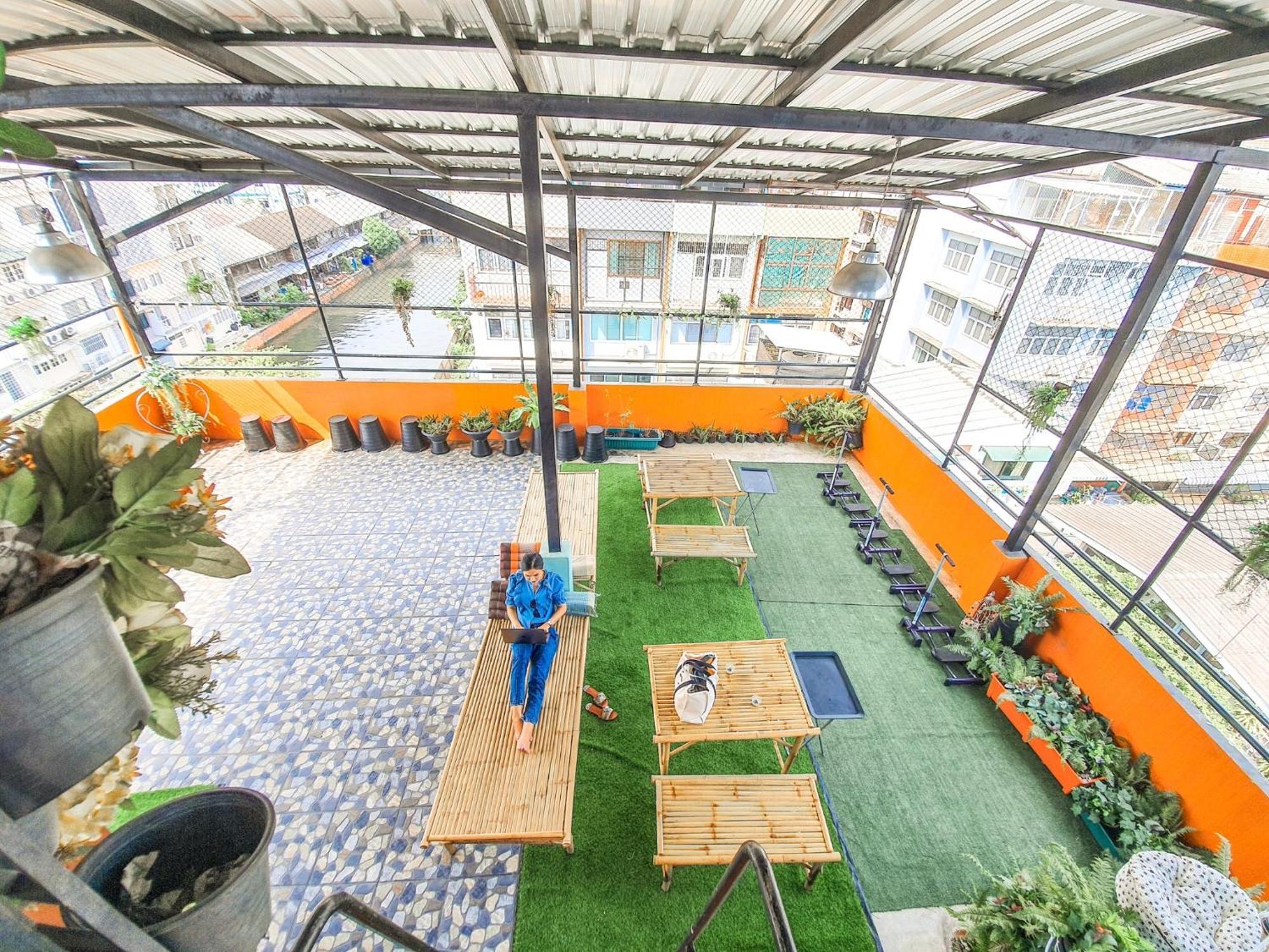 Bangkok Canale Home at Khaosarn Bagian luar foto